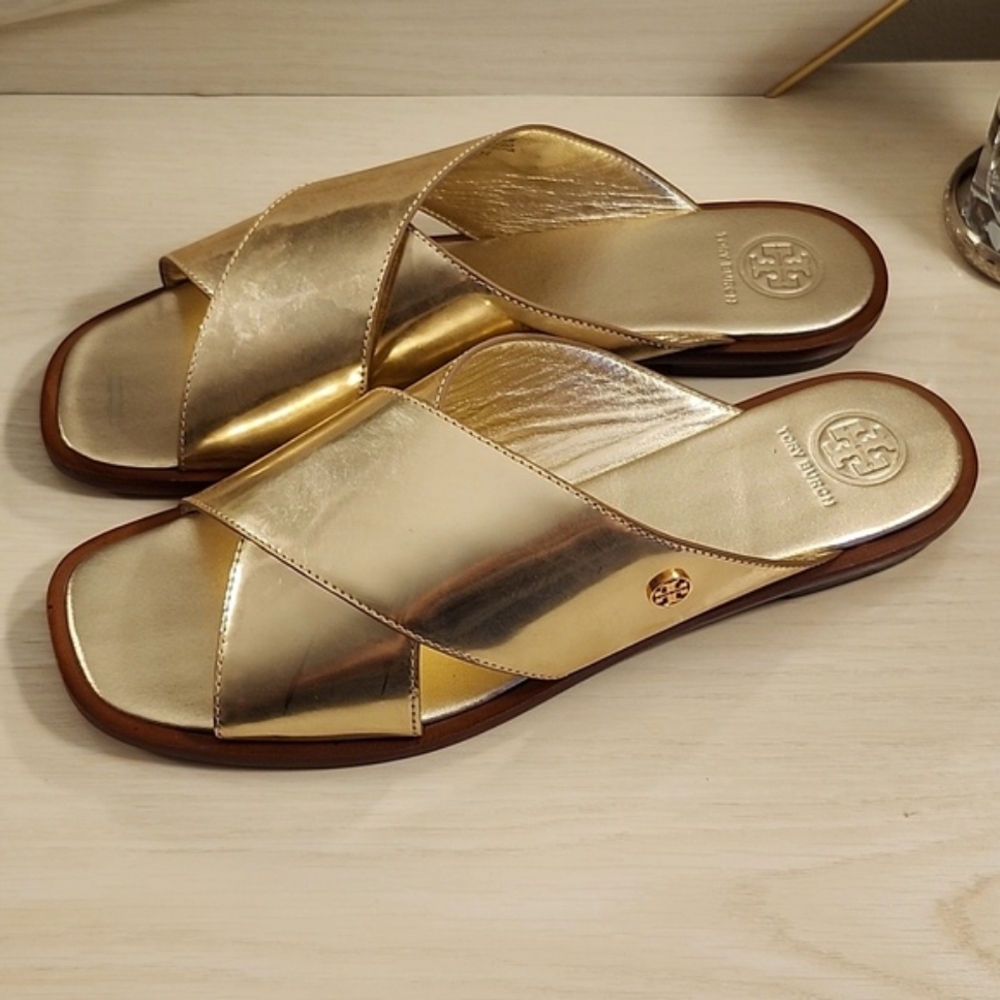 NEW In Box Gold Tory Burch Flats/Slides